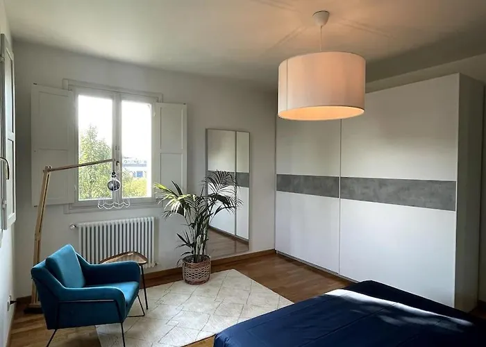 Moderno In Tenuta Melloni Daire *