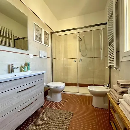 Apartment Moderno In Tenuta Melloni